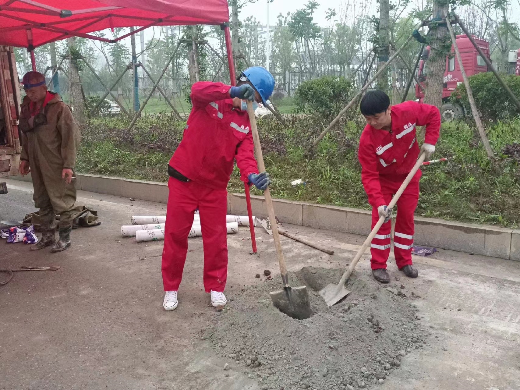 融安管道疏通哪家好】及时进行市政管道清淤